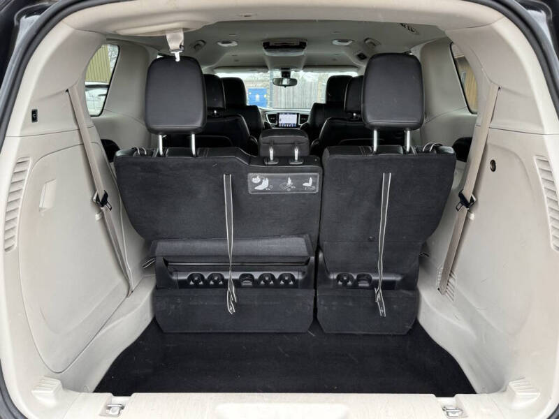 2018 Chrysler Pacifica Touring L