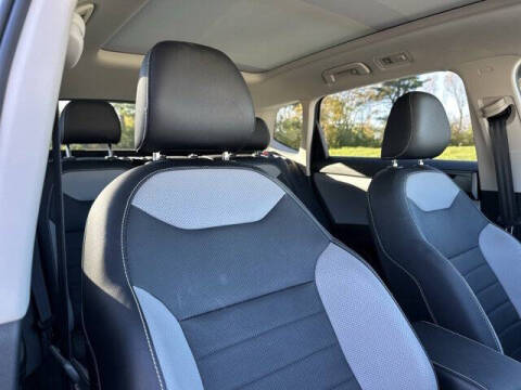 2022 Volkswagen Taos SEL 4Motion