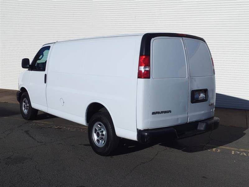 2019 GMC Savana Cargo Work Van photo 7