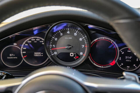 2018 Porsche Panamera