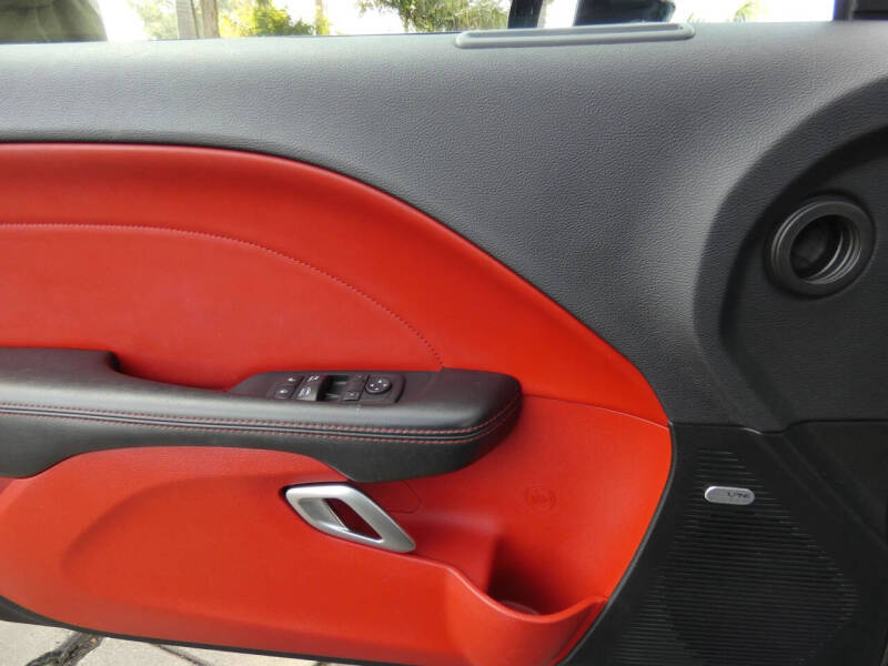 2017 Dodge Challenger