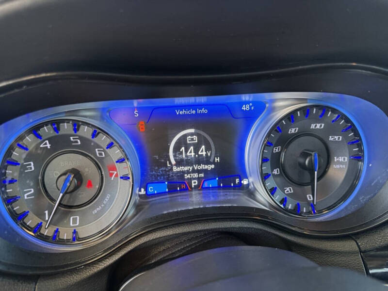 2023 Chrysler 300 S V6