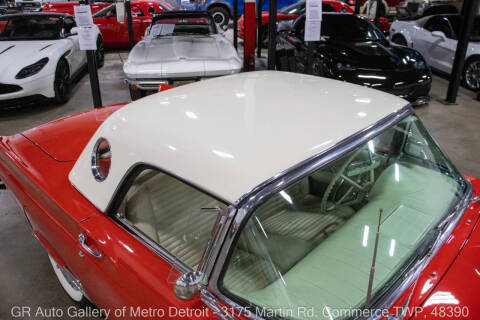 1957 Ford Thunderbird