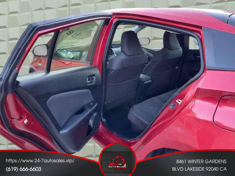 2017 Toyota Prius Two