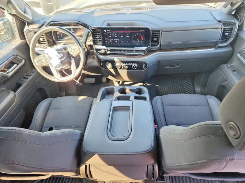 2024 GMC Sierra 1500