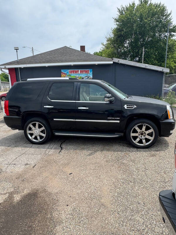 2012 Cadillac Escalade Luxury