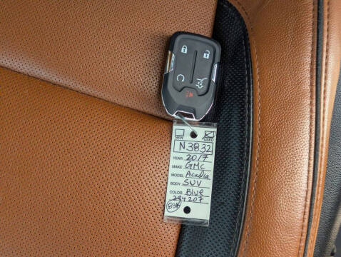 2017 GMC Acadia SLT-1