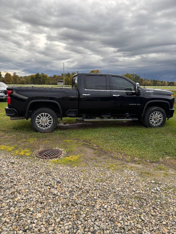 2023 Chevrolet Silverado 2500HD High Country's photo