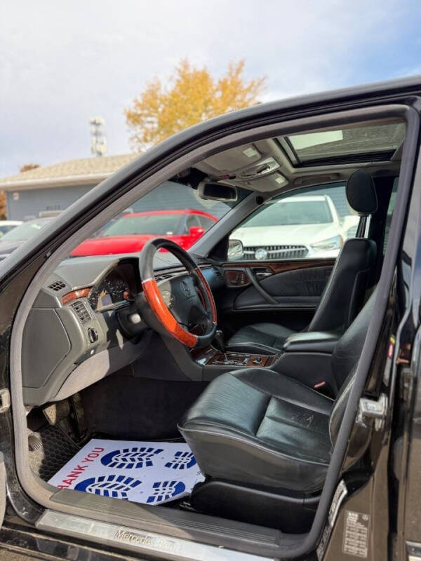 2000 Mercedes-Benz E-Class E 320 4MATIC