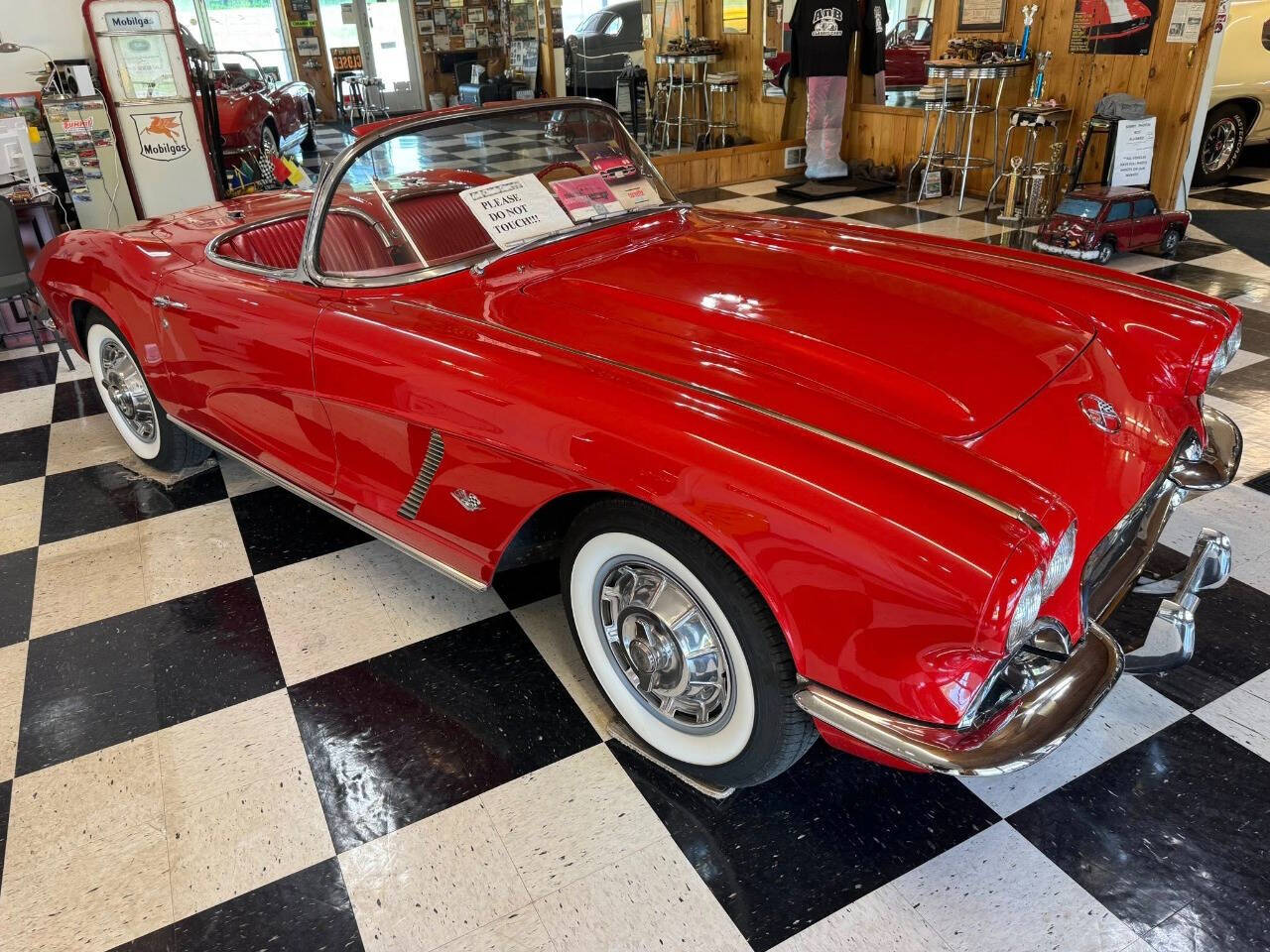 1962 Chevrolet Corvette 4