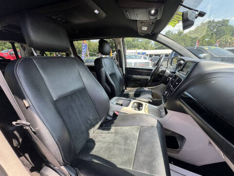 2017 Dodge Grand Caravan SXT
