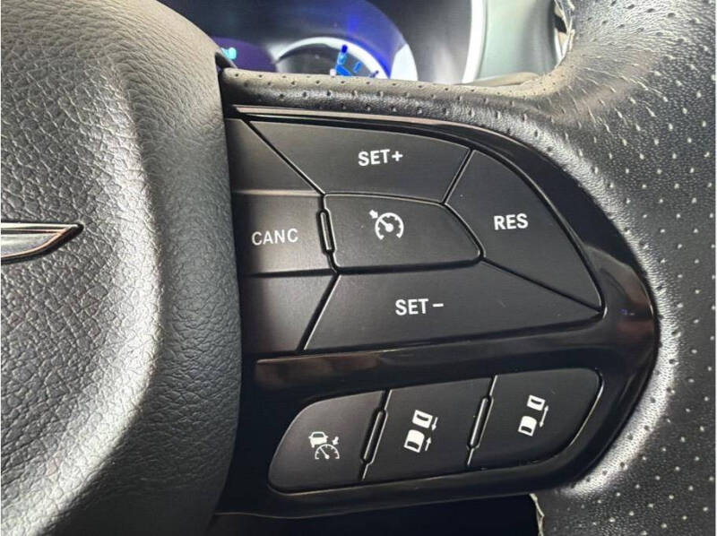 2020 Chrysler Pacifica Hybrid Limited