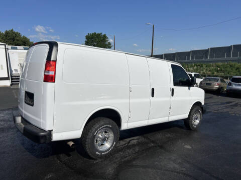 2020 Chevrolet Express 2500