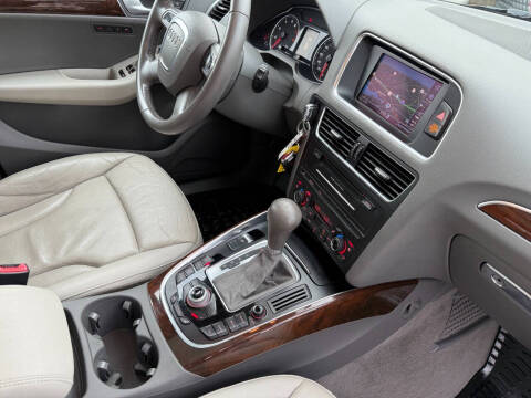 2012 Audi Q5 2.0T quattro Premium Plus