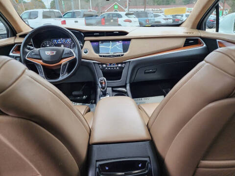 2017 Cadillac XT5 Platinum