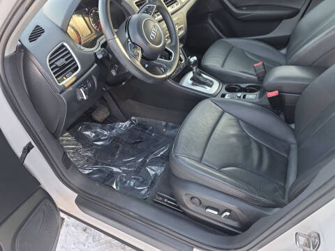 2017 Audi Q3 2.0T quattro Premium