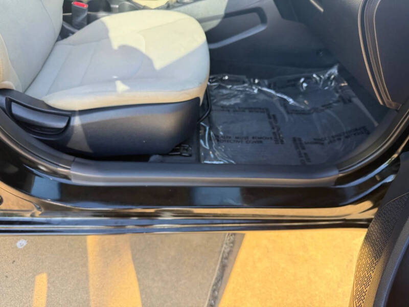 2013 Kia Rio LX