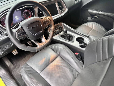 2015 Dodge Challenger SRT Hellcat