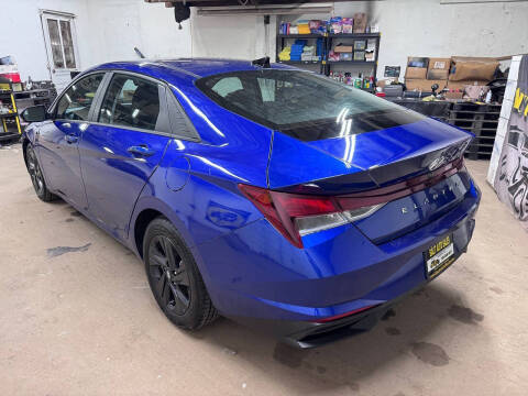 2023 Hyundai Elantra SEL