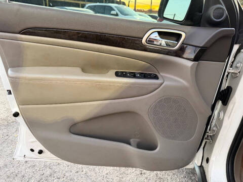 2012 Jeep Grand Cherokee Laredo