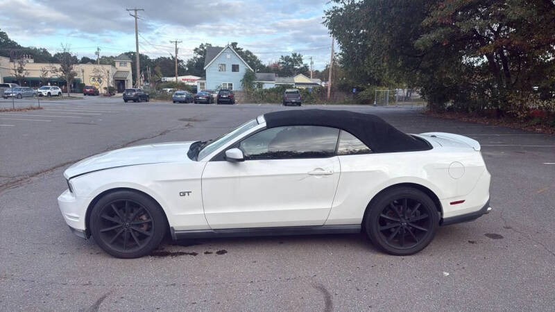 2010 Ford Mustang