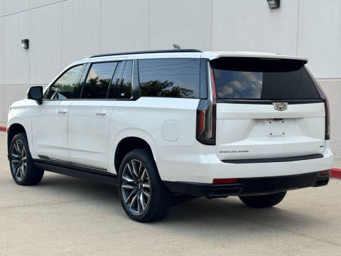 2021 Cadillac Escalade ESV Sport