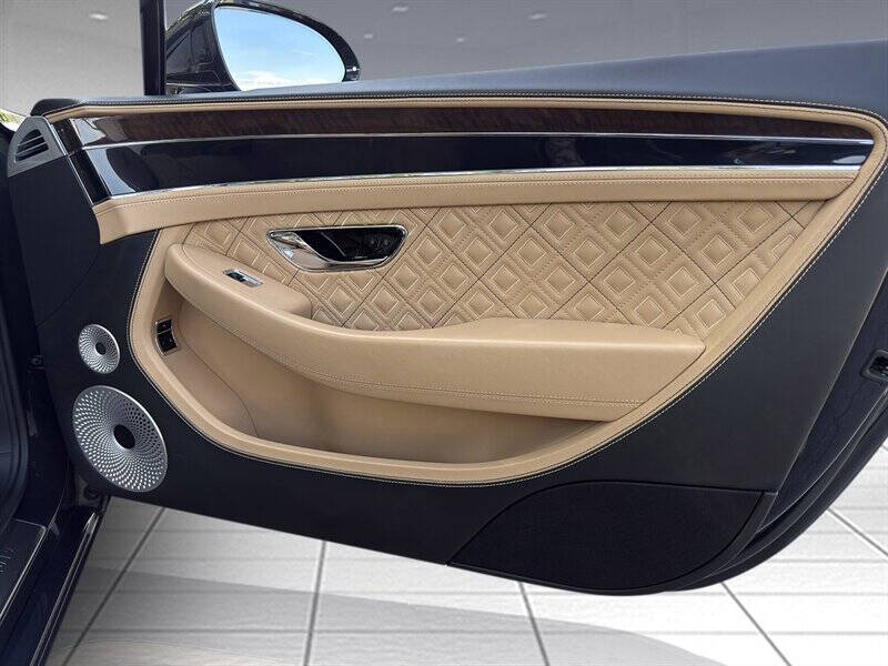 2020 Bentley Continental 26