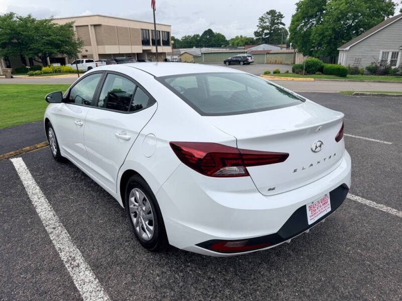 2020 Hyundai Elantra