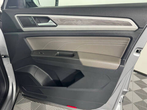 2022 Volkswagen Atlas Cross Sport V6 SE