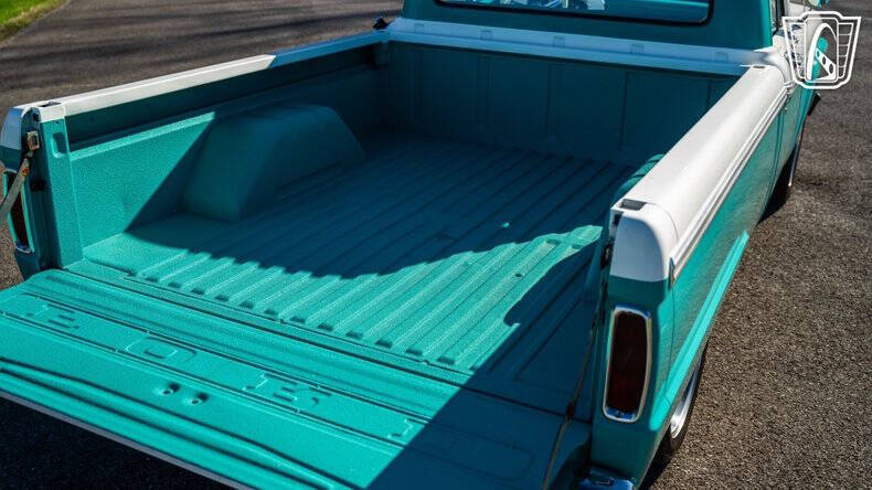 1966 Ford F-100