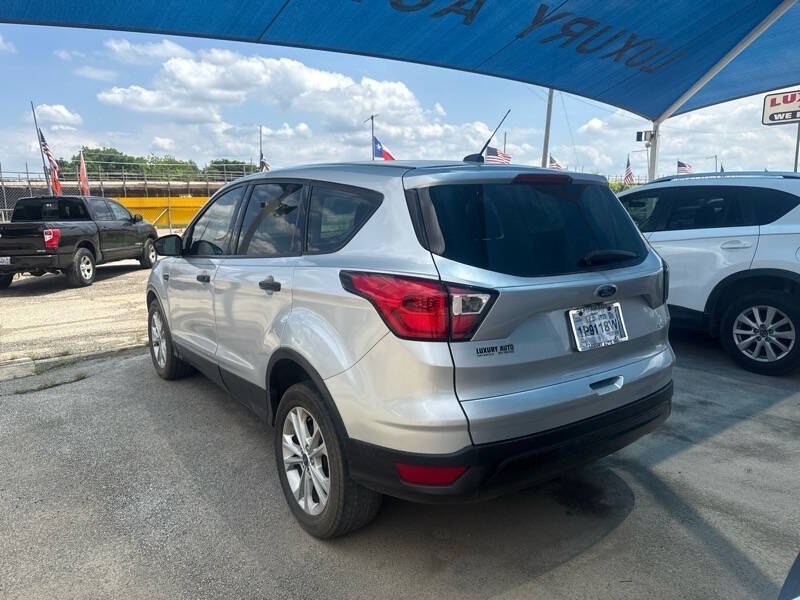 2019 Ford Escape S