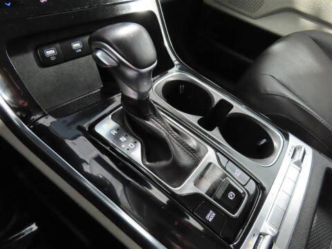 2022 Kia Carnival SX