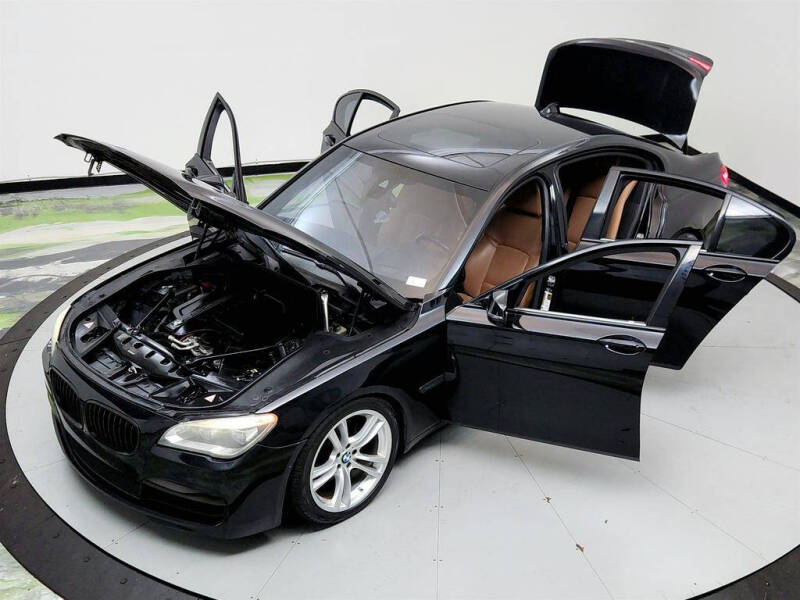 2014 BMW 7 Series 740i