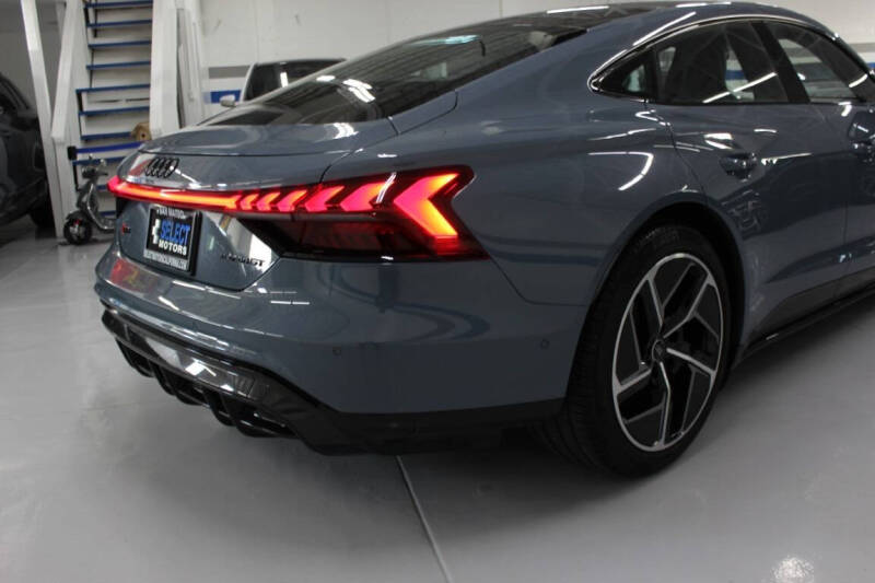 2023 Audi RS e-tron GT quattro