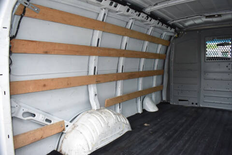 2017 GMC Savana 2500