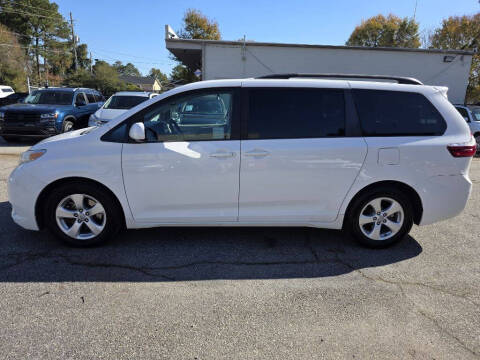 2015 Toyota Sienna