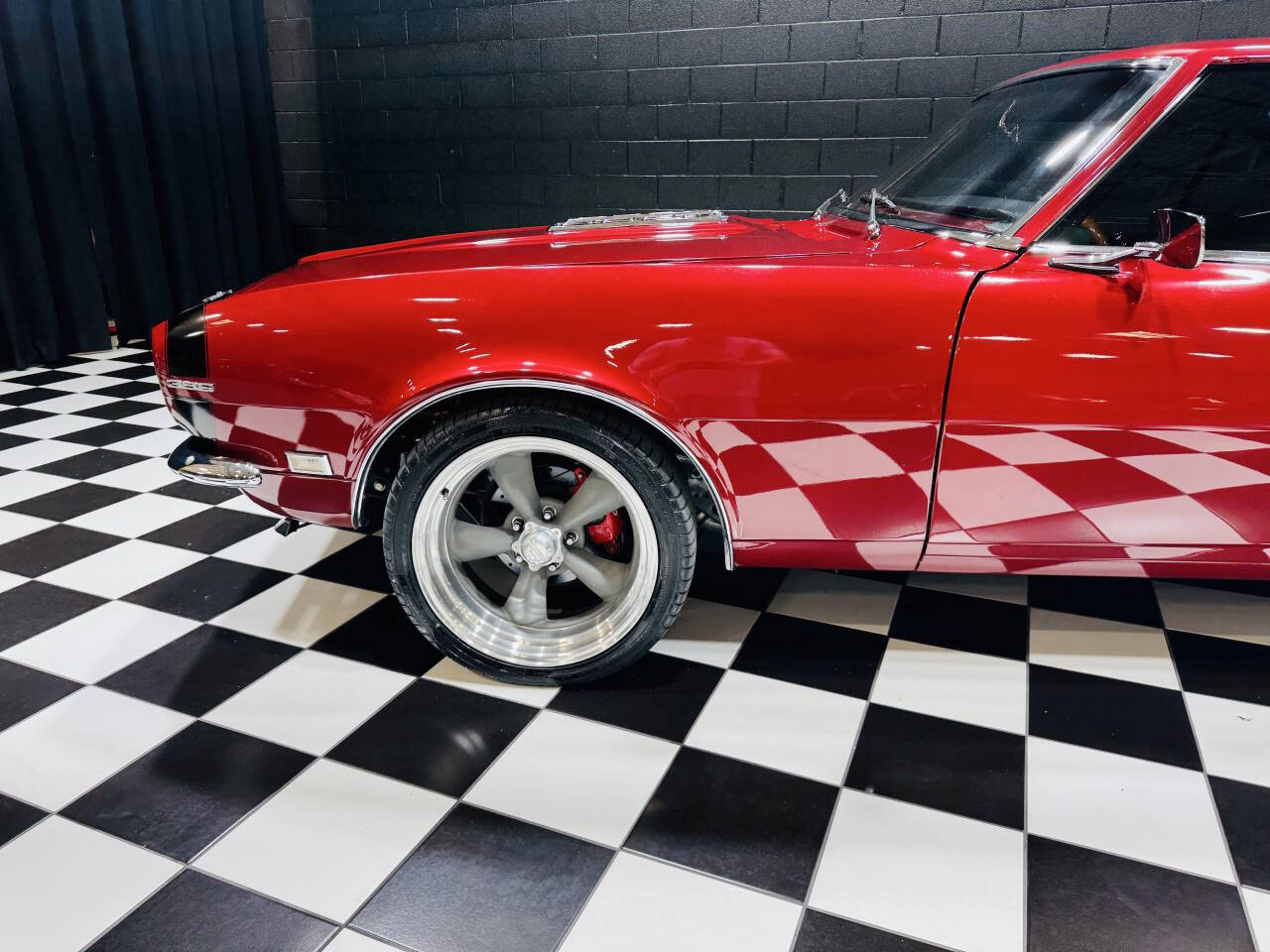 1968 Chevrolet Camaro 18