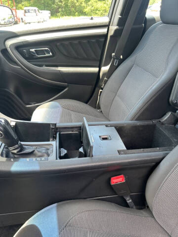 2016 Ford Taurus SEL