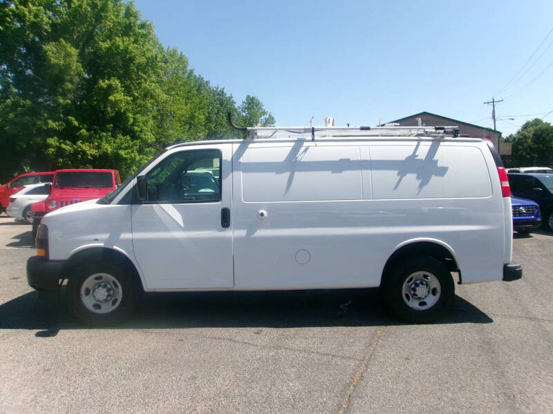 2018 Chevrolet Express 2500
