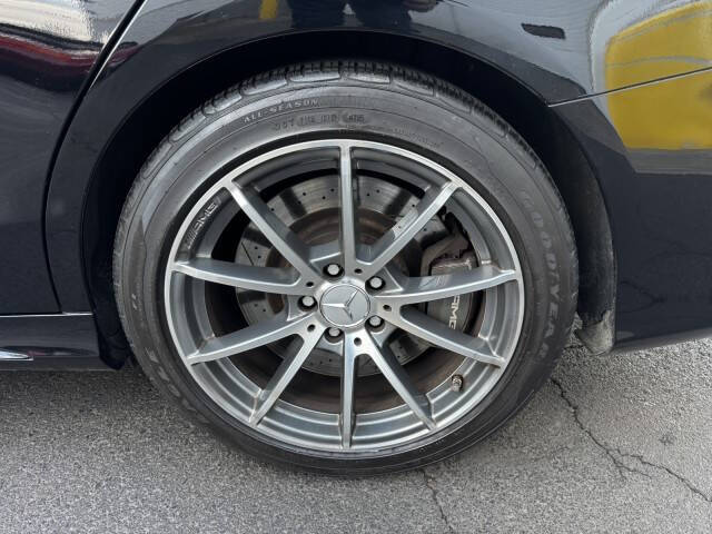 2017 Mercedes-Benz C-Class AMG C 63