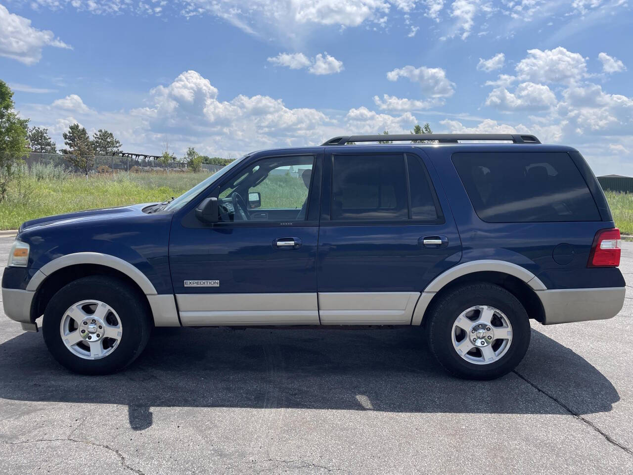 2007 Ford Expedition for sale at Twin Cities Auctions in Elk River, MN