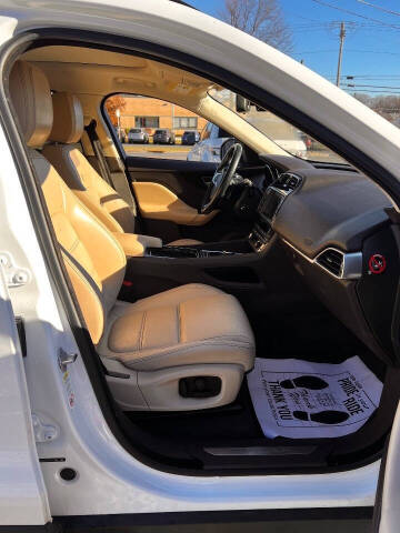 2018 Jaguar F-PACE 35t Prestige