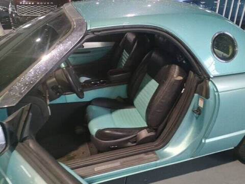 2002 Ford Thunderbird Deluxe