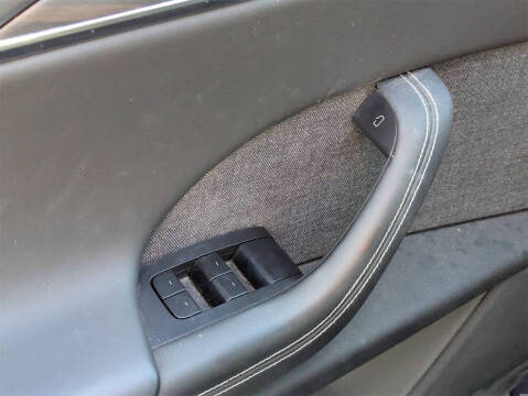 2023 Tesla Model X Standard Range