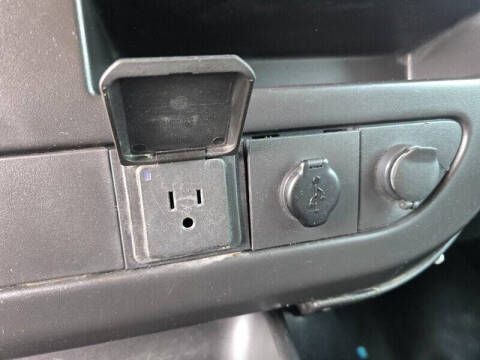 2017 Chevrolet Express LT 3500