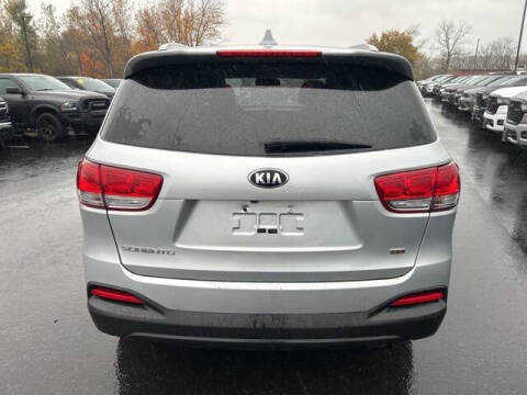 2018 Kia Sorento LX