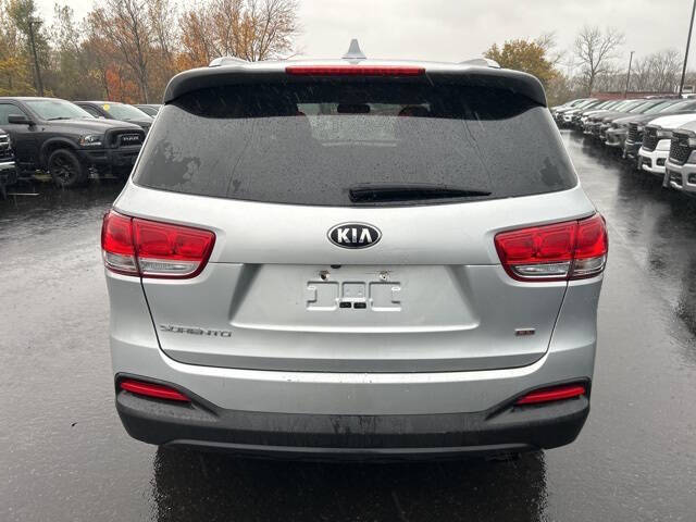 2018 Kia Sorento LX