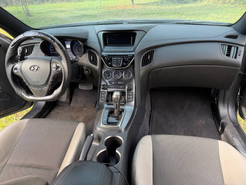 2016 Hyundai Genesis Coupe