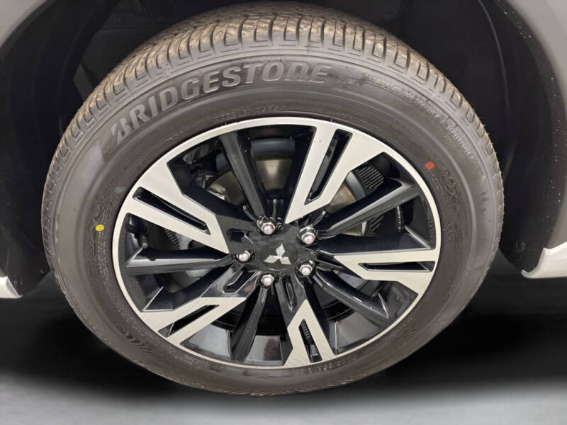2026 Mitsubishi Eclipse Cross SE