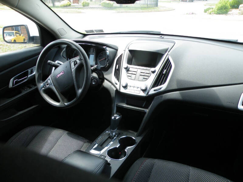 2017 GMC Terrain SLE-1
